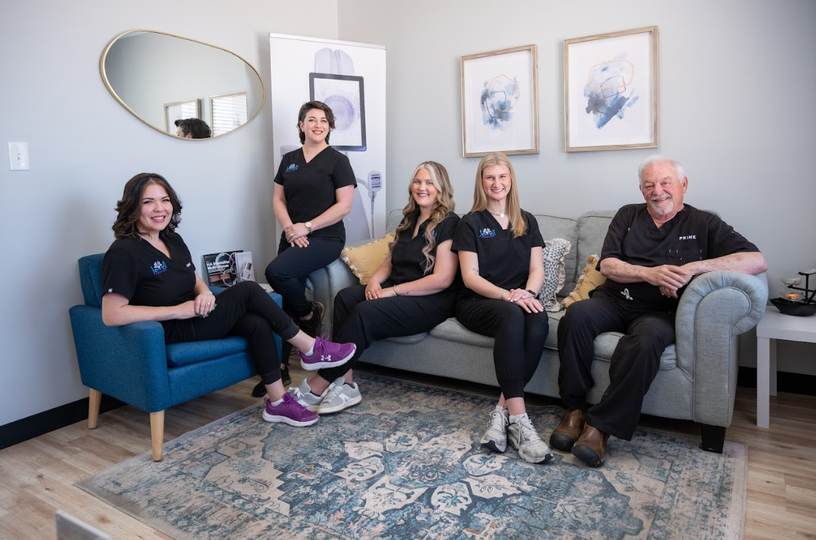 The Jewell Wellness Center team in our Denham Springs lounge